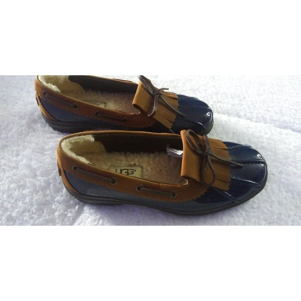 UGG rare moccasin